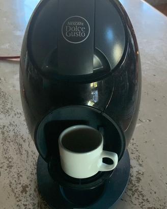 Macchinetta da caffe dolce gusto de longhi