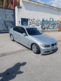 BMW serie 3
