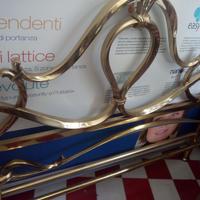 Letto matrimoniale in foglia d'oro