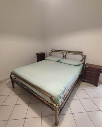 Struttura letto matrimoniale
