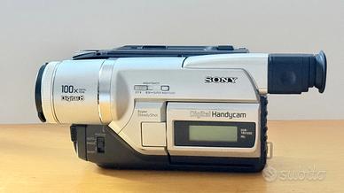 Videocamera Sony Handycam DCR-TRV120E Digital8-HI8