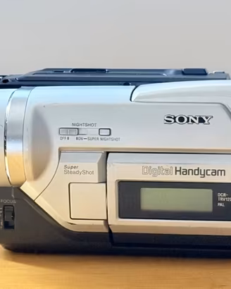 Videocamera Sony Handycam DCR-TRV120E Digital8-HI8