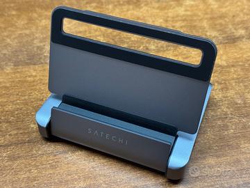 SATECHI 6 in 1 Stand e Hub per iPad