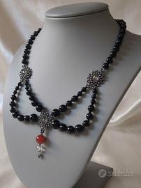Collana nera vintage gotica perle Corniola Rossa