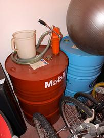FUSTO OLIO MOBIL 208lt