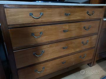 Cassetiera in legno d’epoca