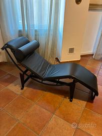 Chaise longe