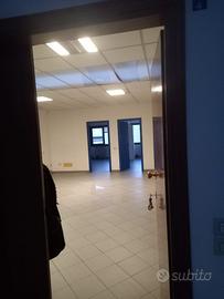 Ufficio in Siena zona commerciale artigianale
