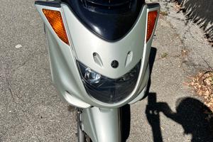 Yamaha Majesty 250