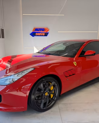 Ferrari GTC4 Lusso T