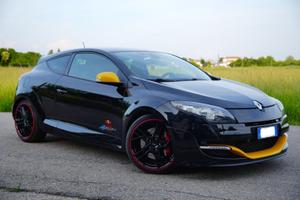 Renault Megane RS Red Bull Racing RB7 127/500
