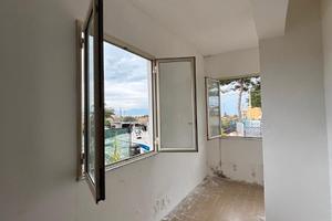 E/1349 Piano terra a pochi passi dal mare