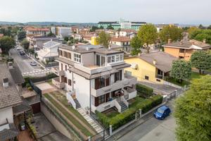 ATTICO A VILLAFRANCA DI VERONA