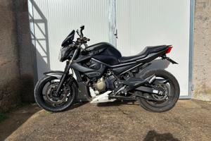 Yamaha XJ6 - 2009