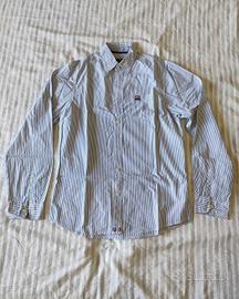 camicia a strisce celesti