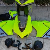 Pezzi 899