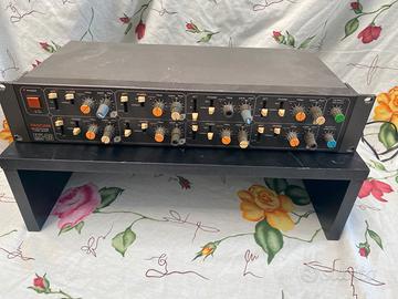 Tascam MX 80
