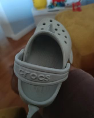 crocs