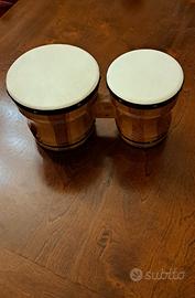 Tamburi bonghi due tamburi con due diametri