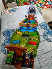 Hot Wheels Monster Trucks F22 Tvd Playset