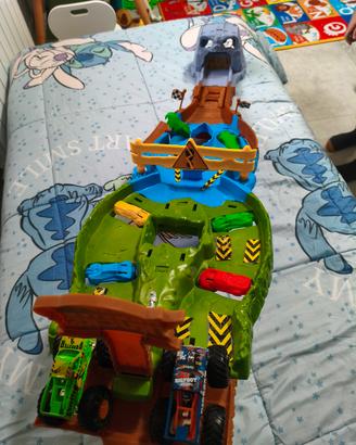 Hot Wheels Monster Trucks F22 Tvd Playset