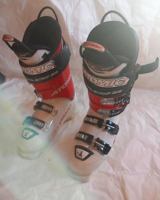 Scarponi sci Atomic  misura 304mm (n° piede 41-42)