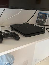 Ps4 slim