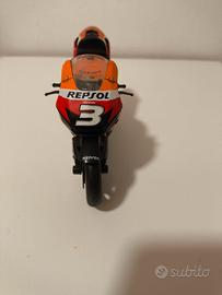 Modellino MotoGP Honda Dani Pedrosa numero 3