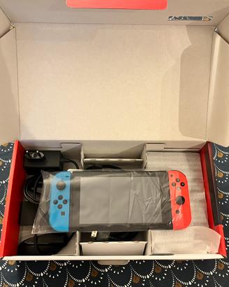 Nintendo Switch (condizioni fantastiche)