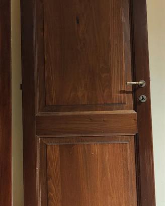 Porta in legno massello
