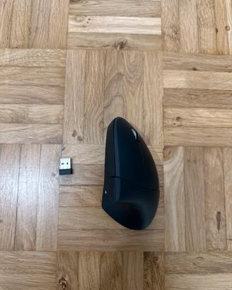 Mouse ergonomico wireless + cablato TUCANO