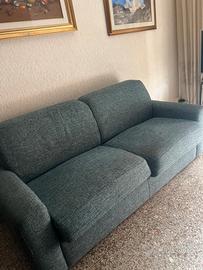 Divano tre posti
