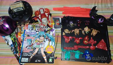 Lotto 18 Bakugan + Terreno di Gioco, Custodia, ecc