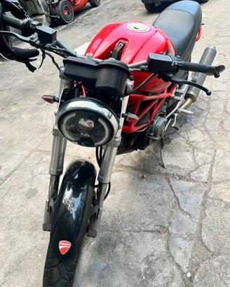 Ducati Monster 600 a carburatori