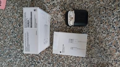 Airpods 2 con custodia quasi nuovi