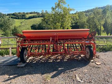 Seminatrice KUHN nodet