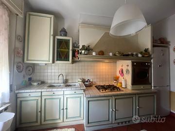 Cucina country legno massello