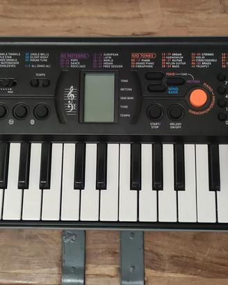 Casio tastiera SA-77 