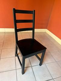 Sedie nere salotto cucina in legno ikea