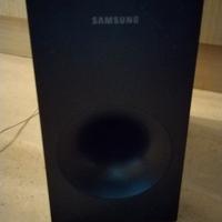 Soundbar con Subwoofer audio effetto cinema