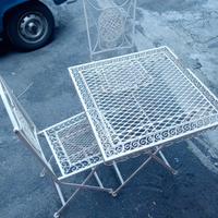 Set tavolo e 2 sedie vintage in metallo