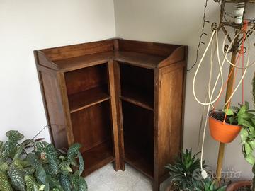 Mobile antico fine 700