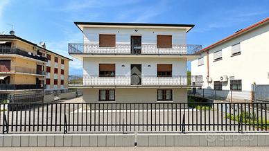UFFICIO A VILLA DEL CONTE