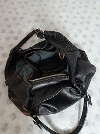 BORSA NERA IN VERA PELLE