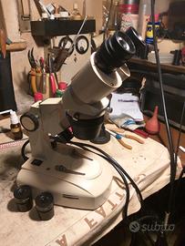 MICROSCOPIO STEREO BRESSER