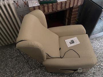 Poltrona reclinabile per anziani