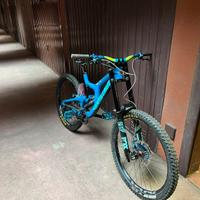 Santacruz V10 Carbon