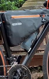 Borsa telaio cicloturismo