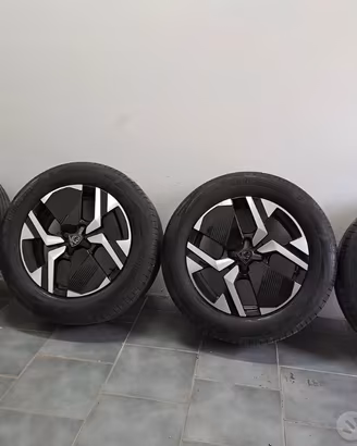 Cerchi in lega Peugeot karakoy 17 pollici