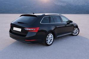 SKODA SUPERB DSG 150CV